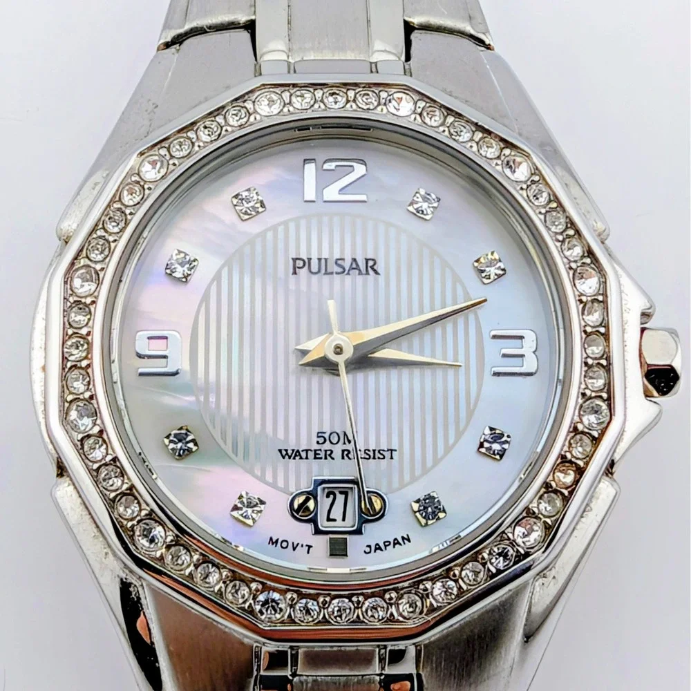 Vintage 2000 Pulsar PXT797 Women's Pinstripe MOP Crystal Bezel Date Watch 28mm